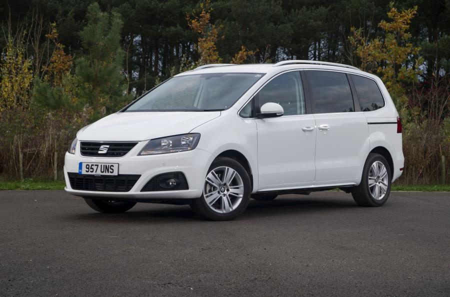 Seat Alhambra 2015 года  (UK) (фото 21 из 30)